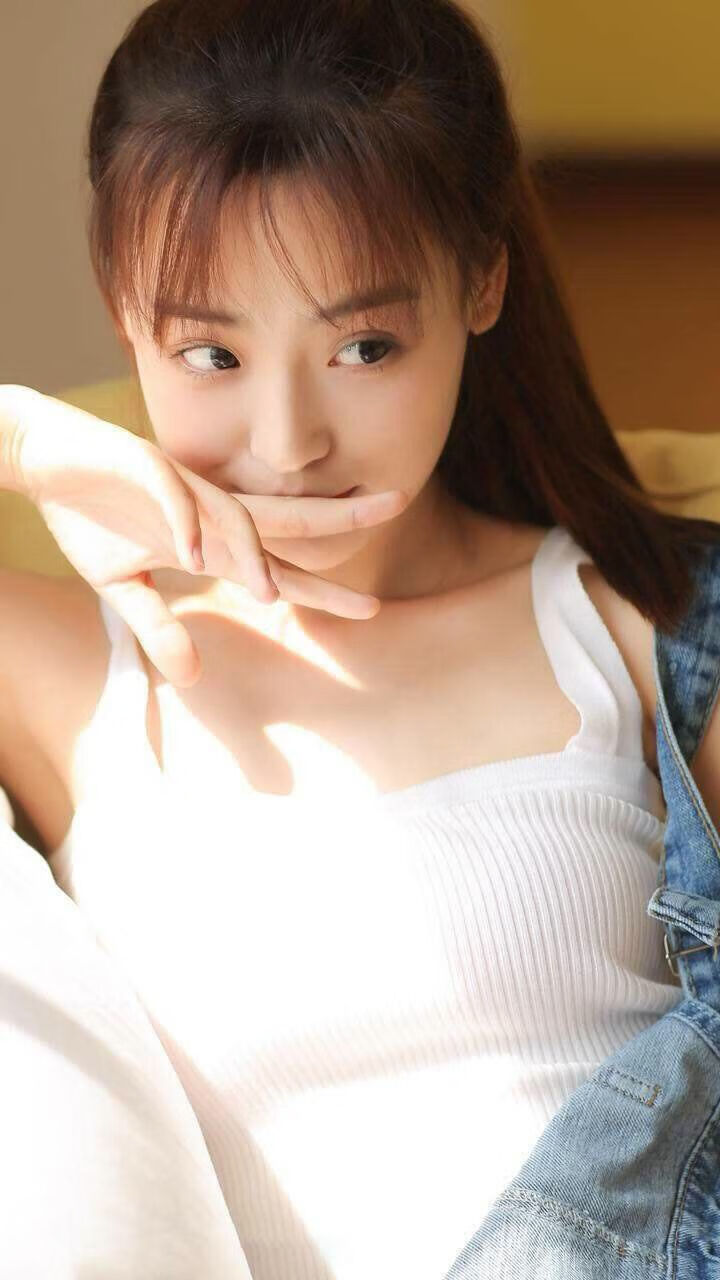 最新足球赛况:女足比赛中的惊险一幕!,女足比赛战况