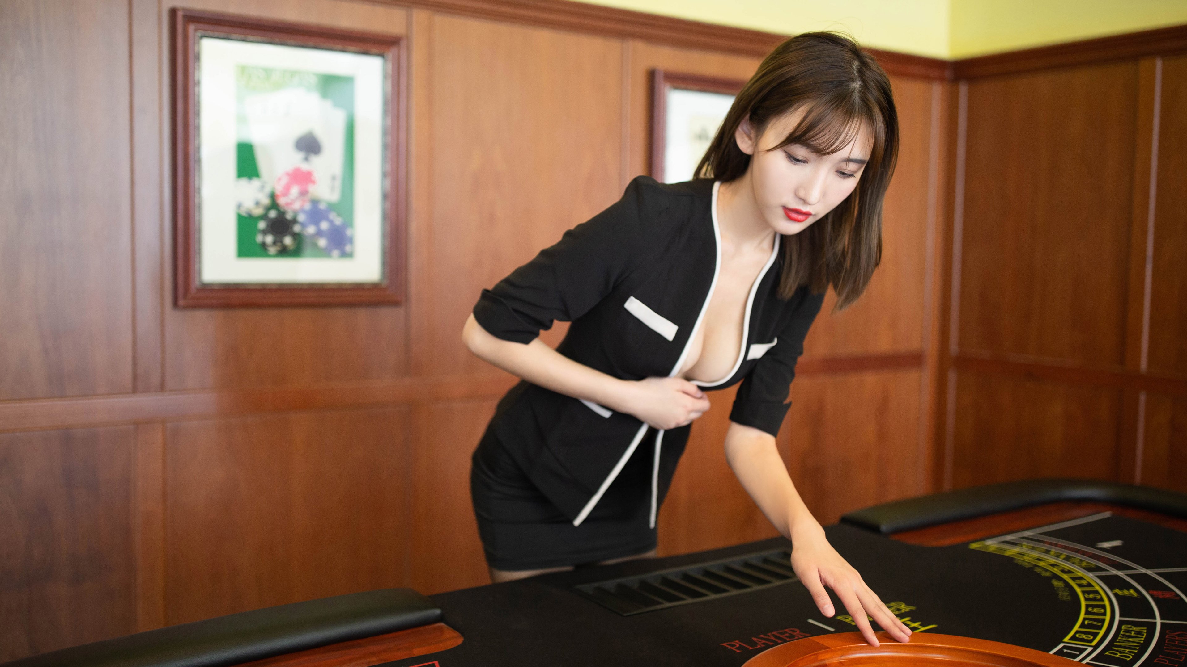 边路球员是否具备中场组织能力成为新趋势，边路足球是什么意思