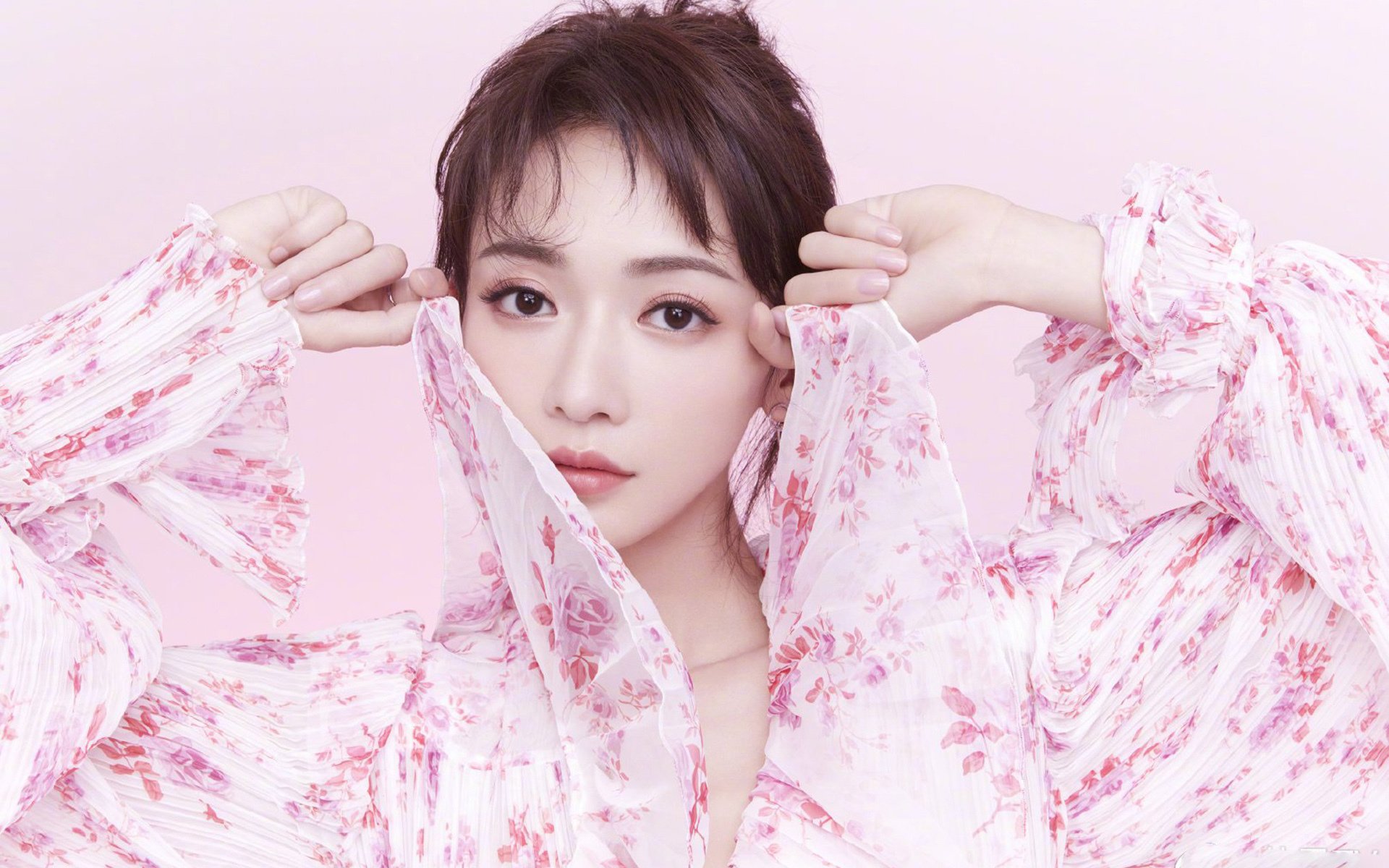 李娜分享网球人生笑谈起起落落,李娜网球唱歌视频